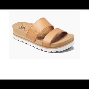 NWB. REEF Cushion Bounce Vista, Leather Sandals